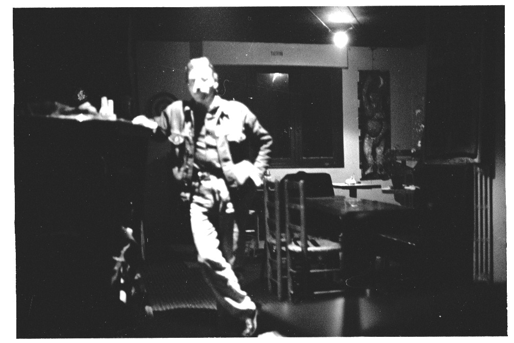 C003_734